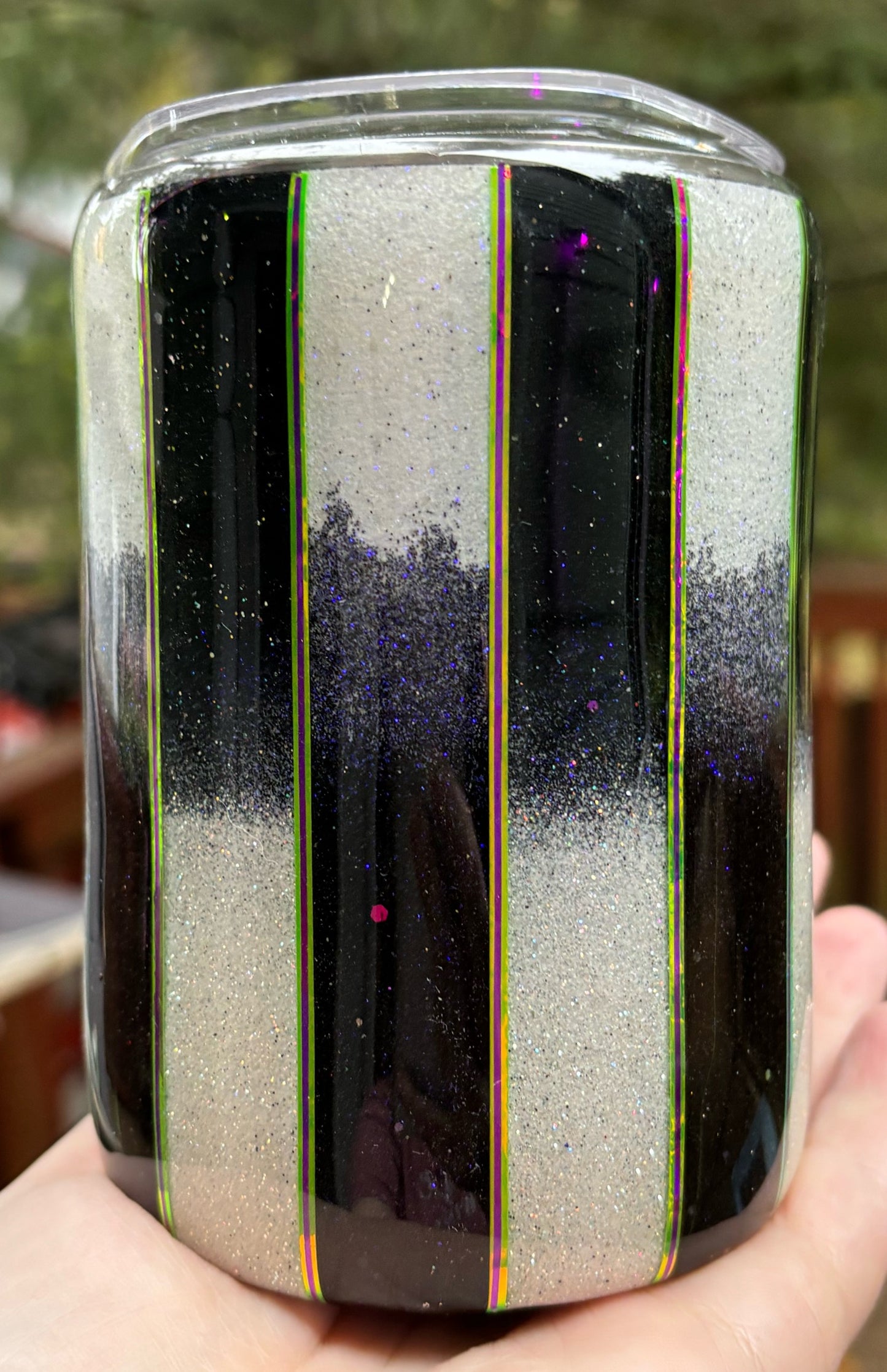 12 oz husky/can kewlzie - beetle