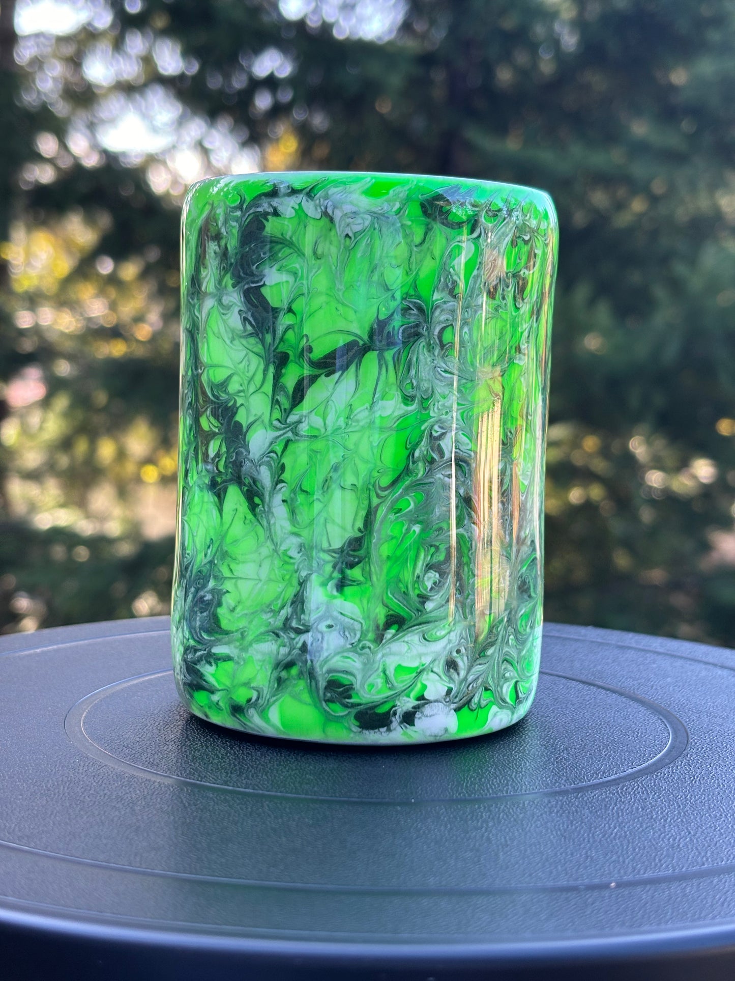 12 oz Can Kewlzie/tumbler Grumpmas (Glows)