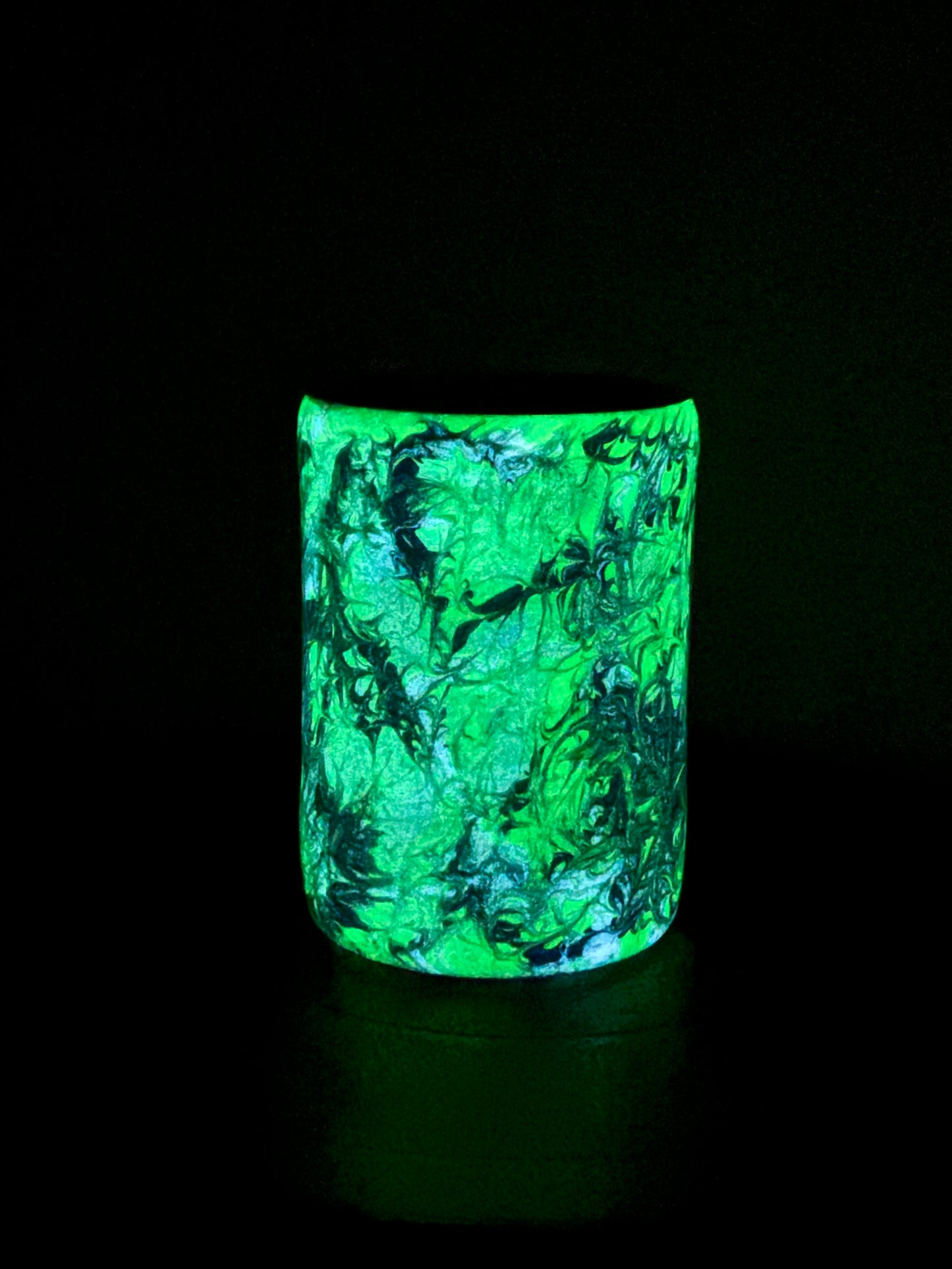 12 oz Can Kewlzie/tumbler Grumpmas (Glows)