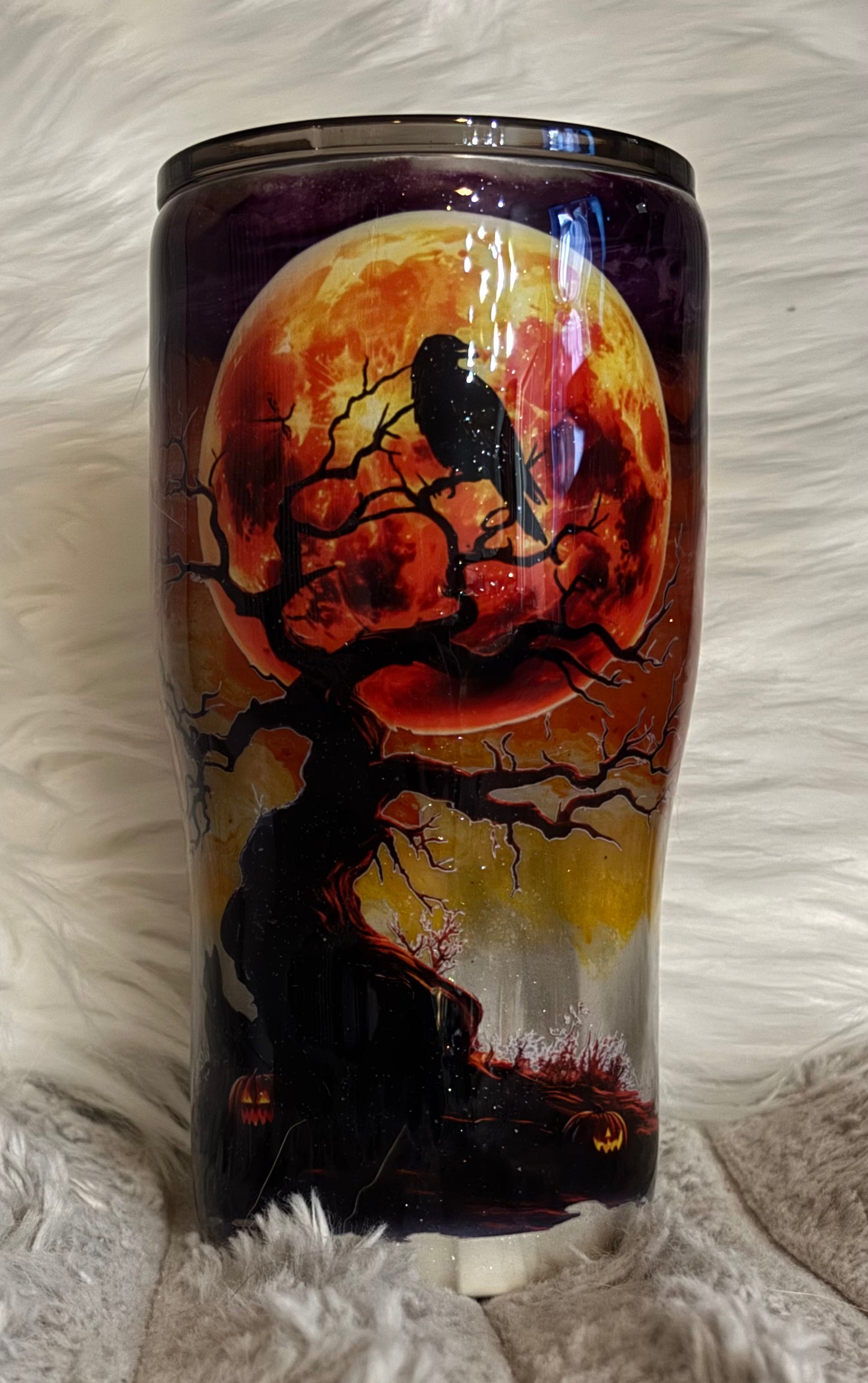 20 ounce Modern Curve Moon and Raven