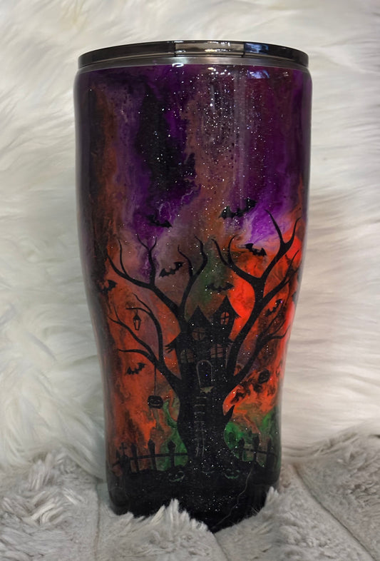 30 ounce Modern Curve Spooky Scene