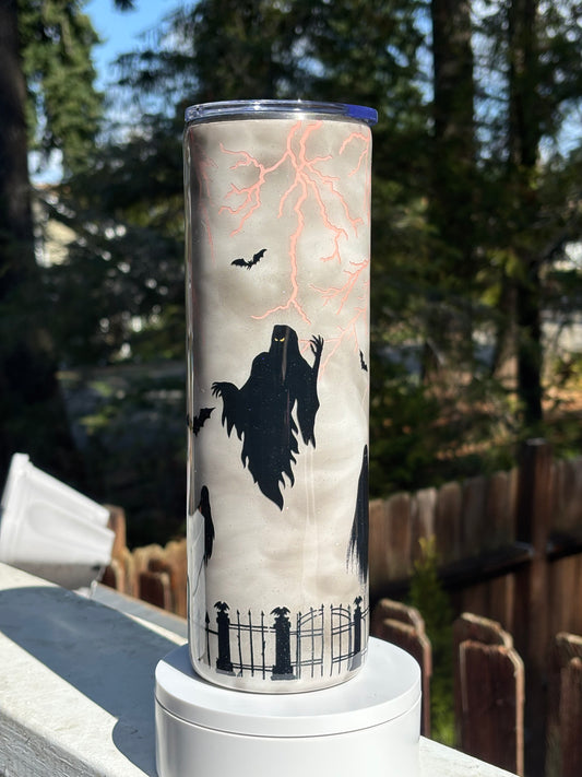 30 ounce Skinny Smoke and lightning (glows)